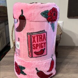 The Big One Spicy Books Valentine Throw Blanket NWT
